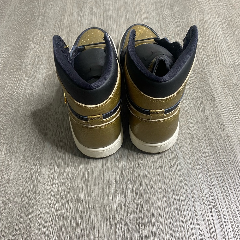 Air Jordan 1 Retro Hi OG Black Gold Mens Shoe Size 8 Gold DZ5485-071 NWT - Picture 13 of 16